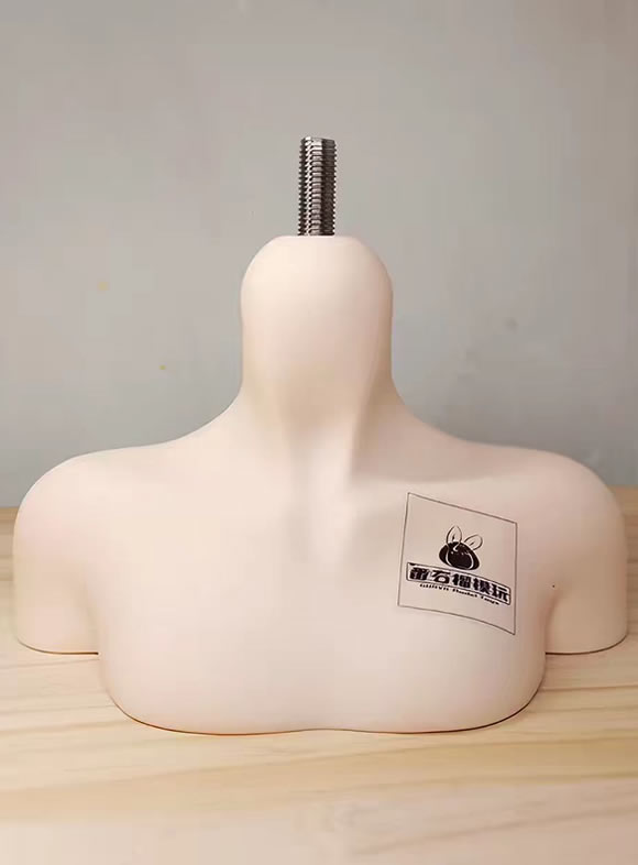 Bust Stand